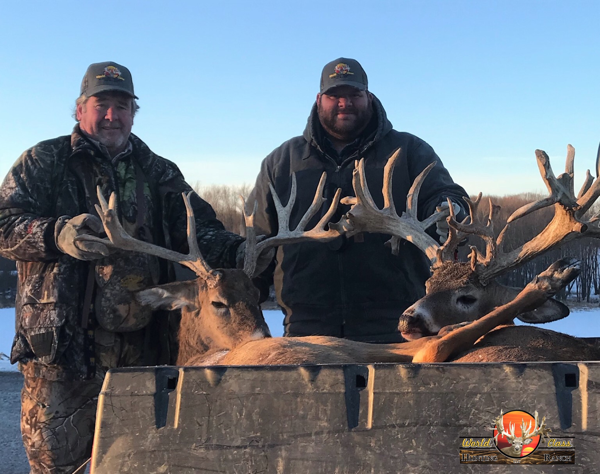 high fence deer hunting, ohio deer ranch, guided whitetail hunt, whitetail preserve, ohio deer farm